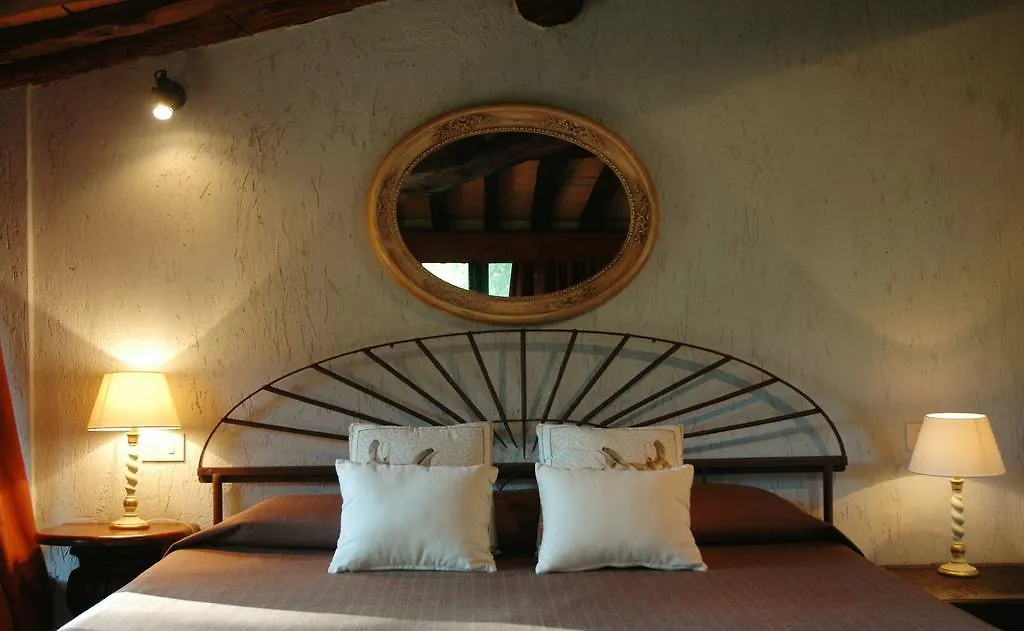Casa Matilde Bed & Breakfast Mommio 0*,  Italy
