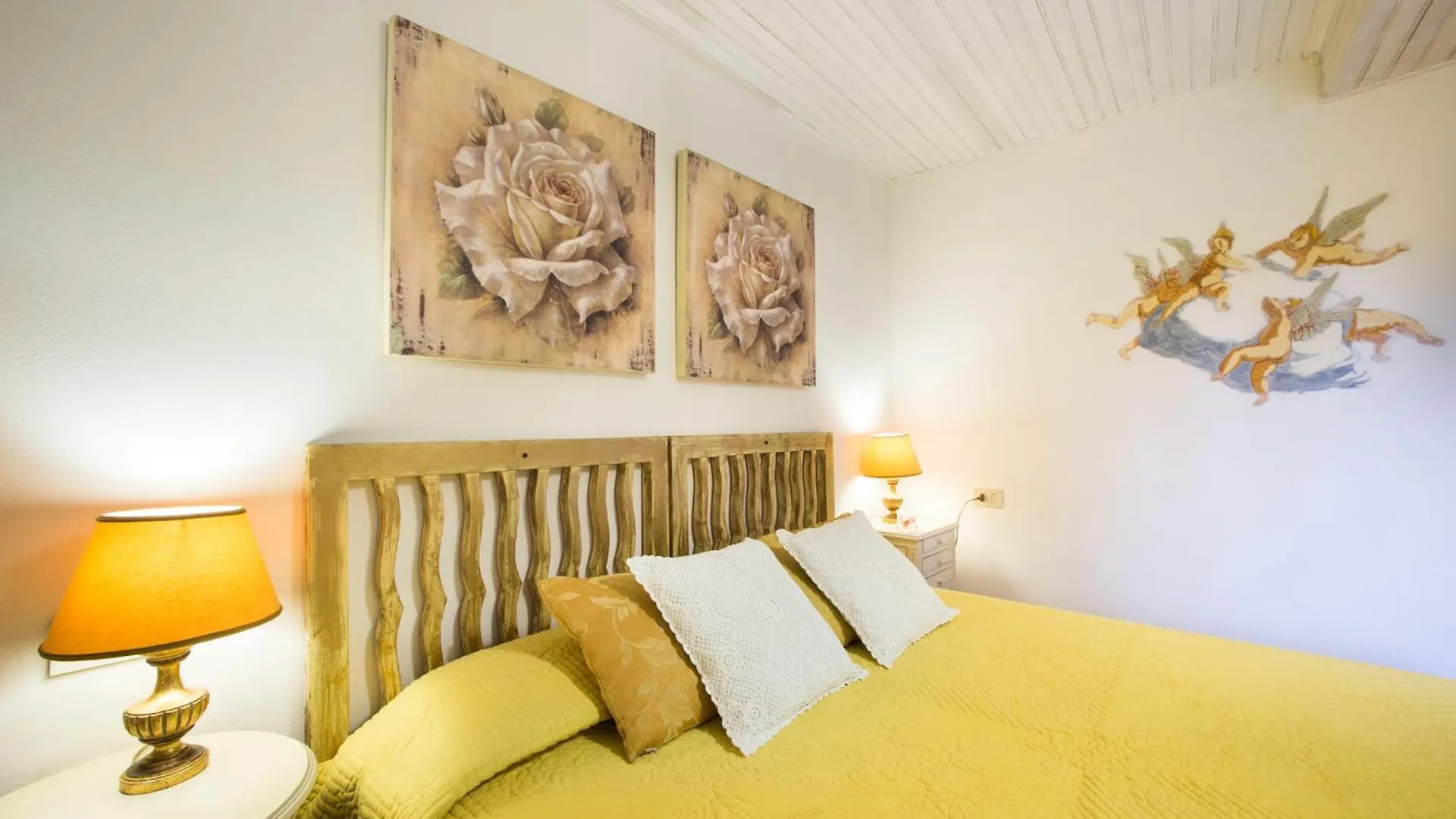 Casa Matilde Bed & Breakfast Mommio 0*,