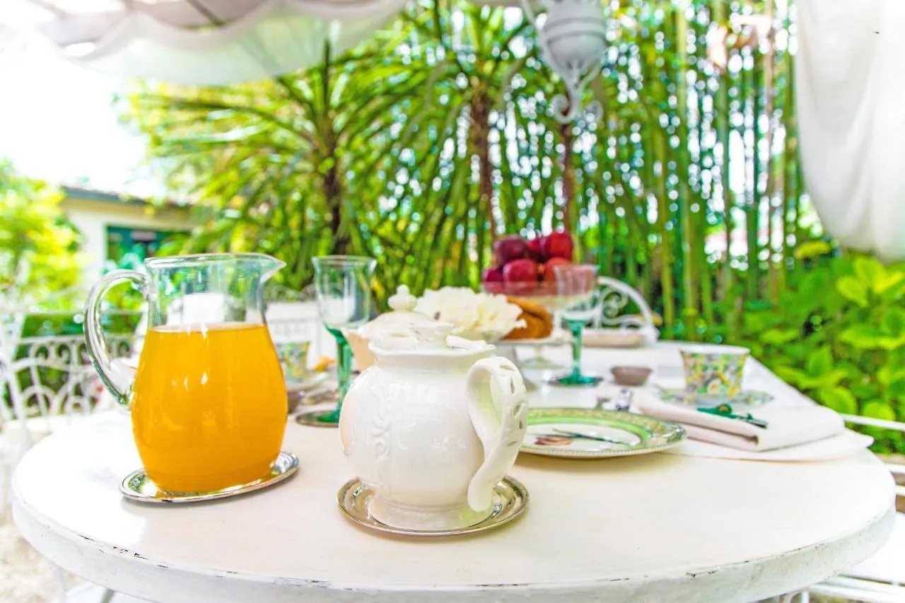Casa Matilde Bed & Breakfast Mommio